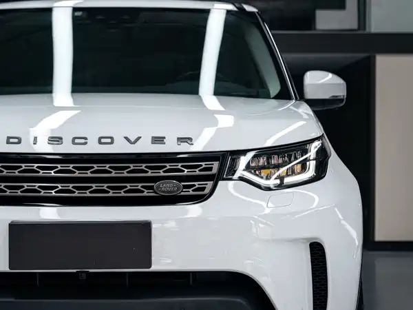 Land Rover Discovery 2019