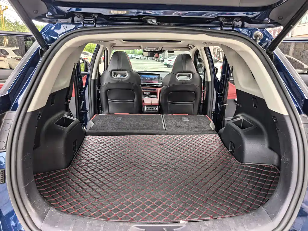 Changan CS75 PLUS 2019 — фото 17