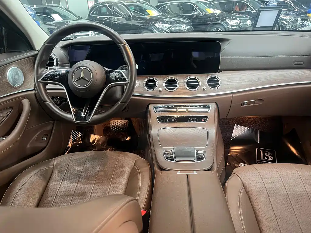 Mercedes-Benz E-Class 2020 — фото 6