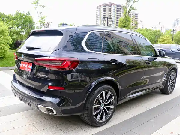 BMW X5 2022