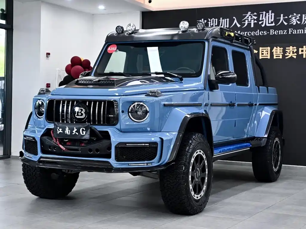 Mercedes-Benz G-Class 2025 — фото 1