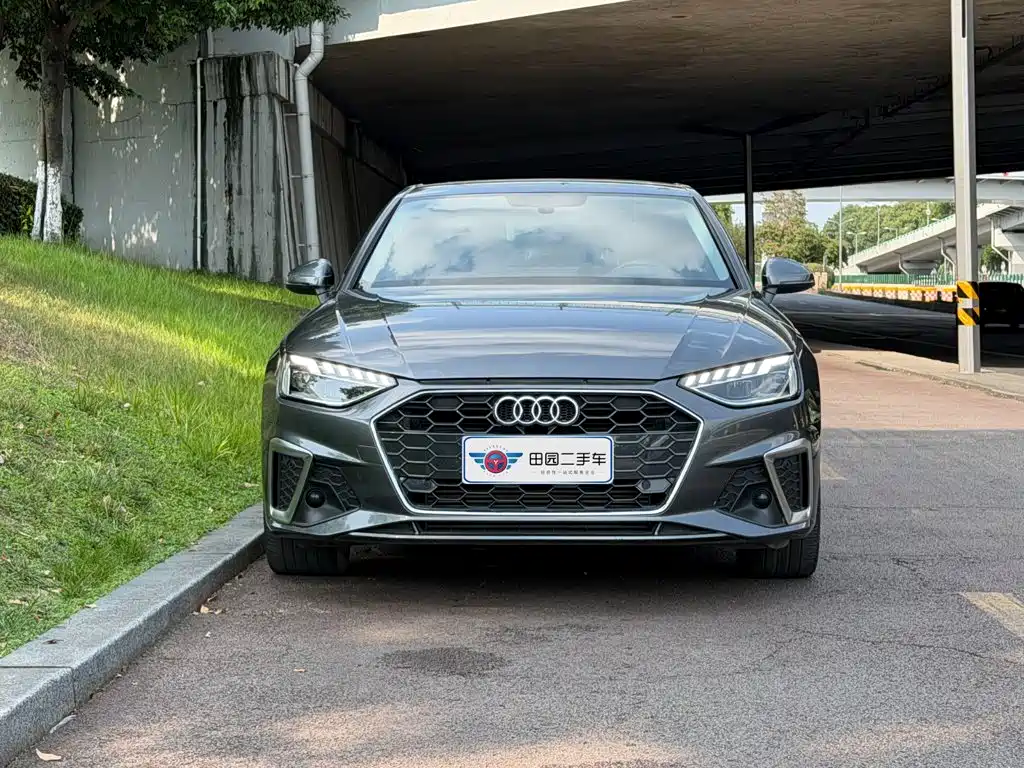 Audi A4L 2022