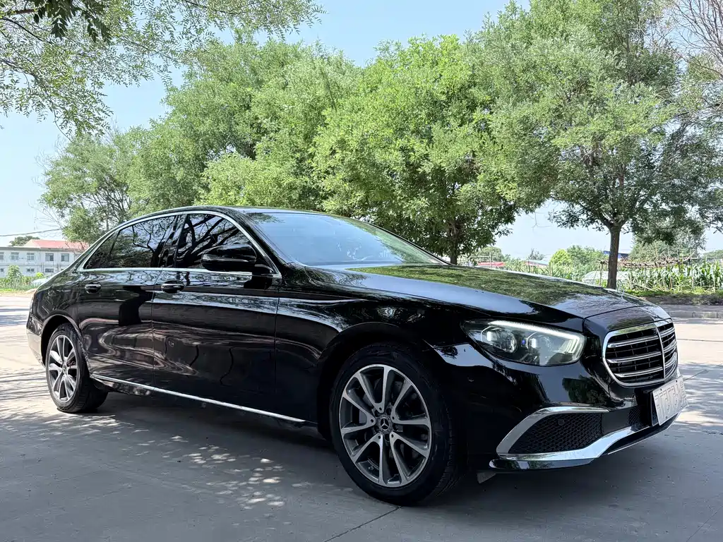 Mercedes-Benz E-Class 2019 — фото 3