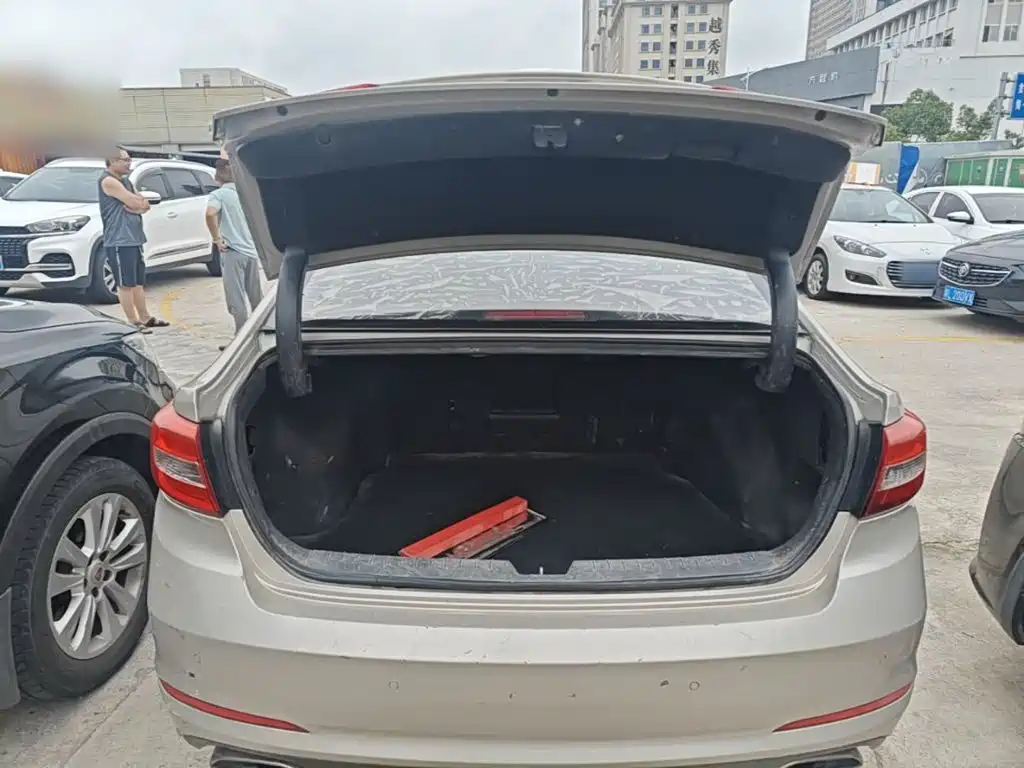Hyundai Sonata 2015 — фото 19