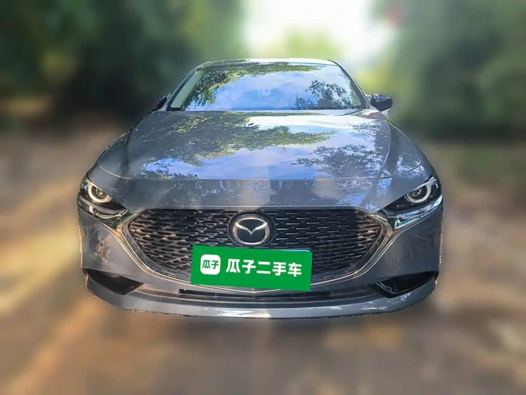 Mazda 3 Axela 2022