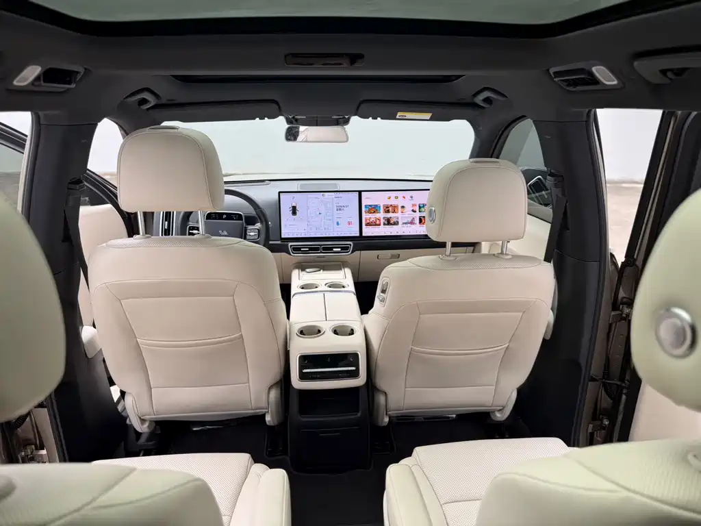 Li Auto Li L8 2023