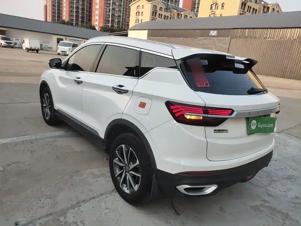 Geely Binyue 2021