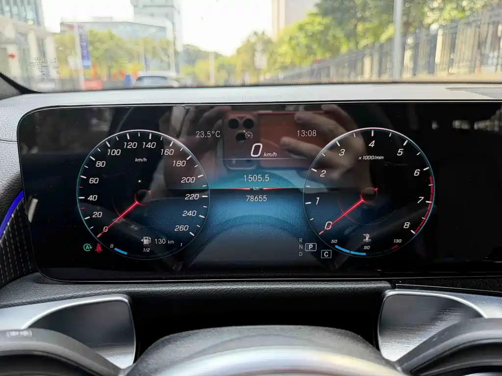 Mercedes-Benz GLB 2021 — фото 14