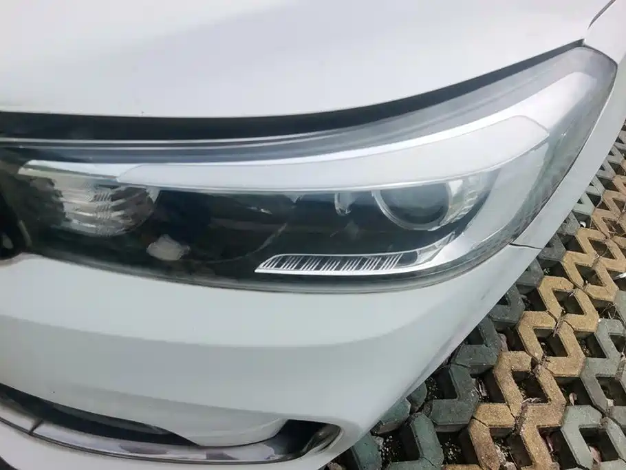 Kia K3 2016