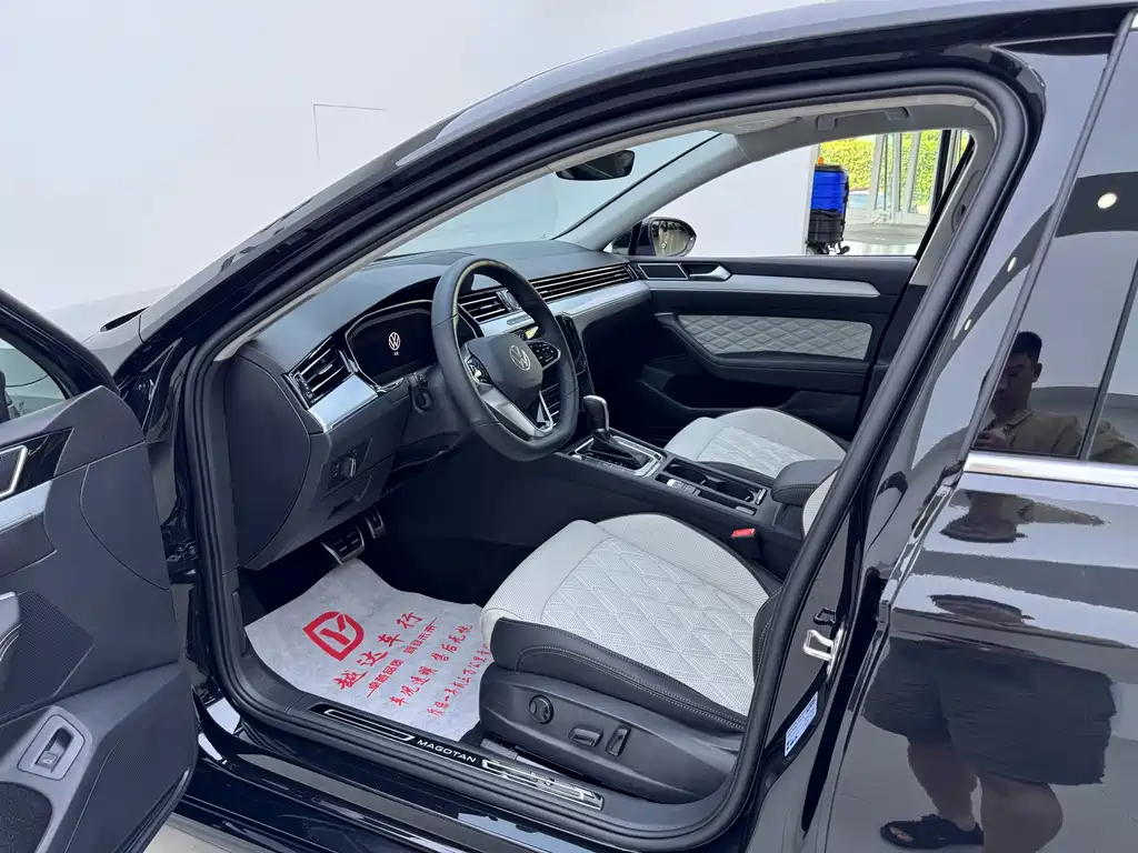 Volkswagen Magotan 2023