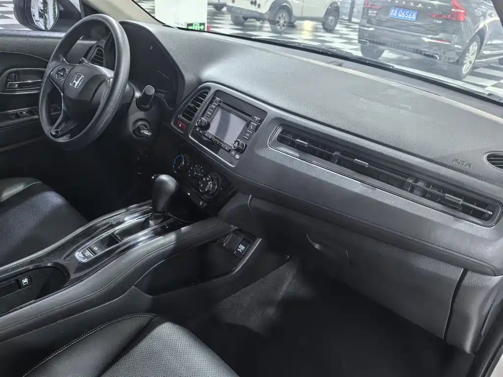 Honda Vezel 2019 — фото 11