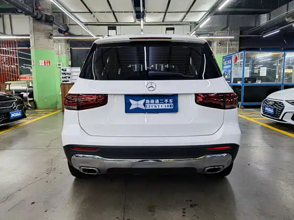 Mercedes-Benz GLB 2021