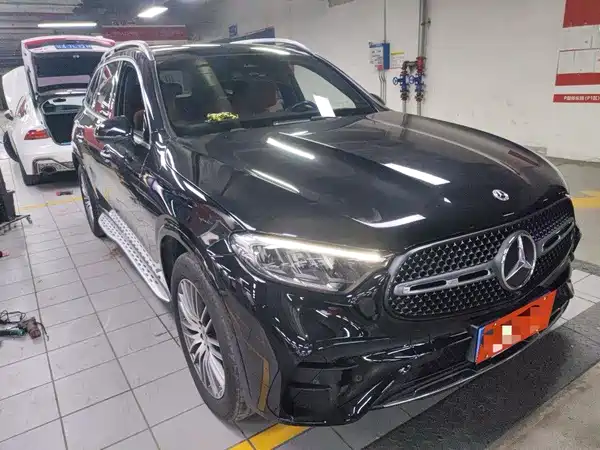 Mercedes-Benz GLC 2024