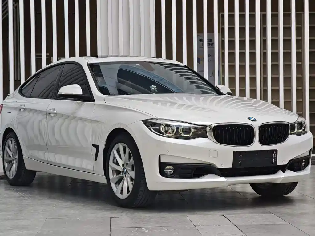 BMW 3 Series GT 2019 — фото 3