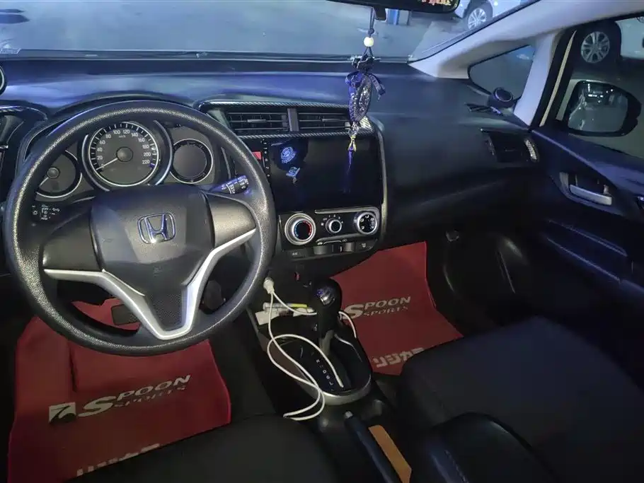 Honda Fit 2014 — фото 13