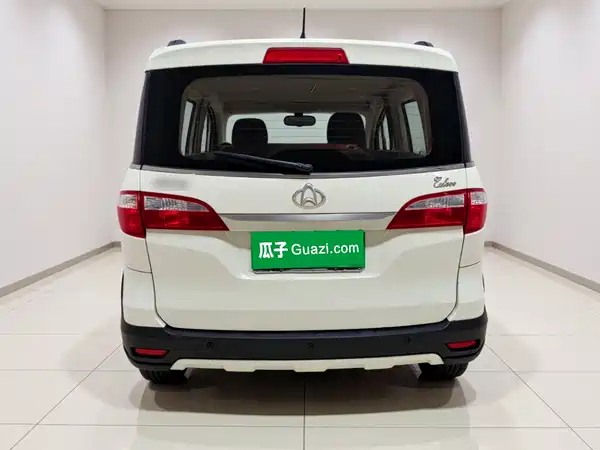 Changan Oulove 2015