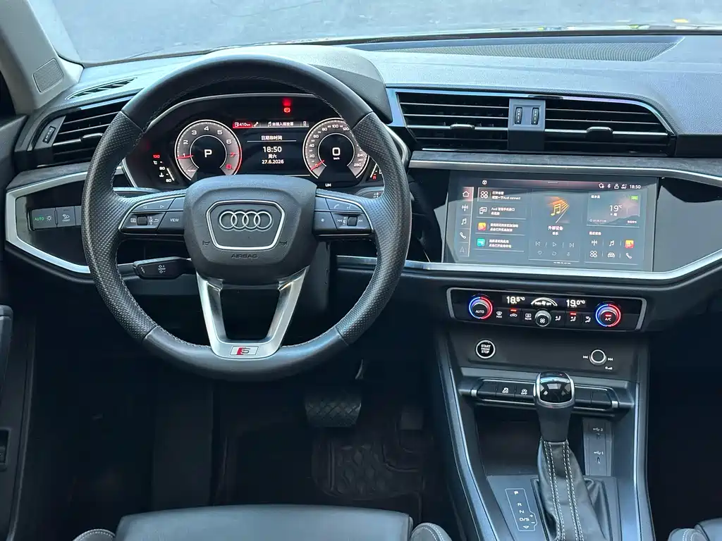 Audi Q3 Sportback 2023 — фото 13