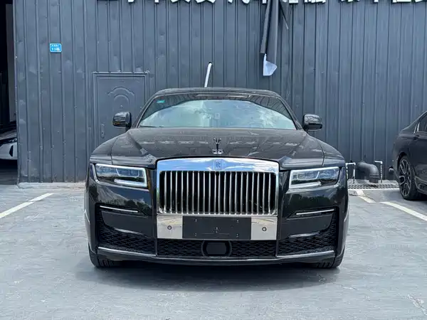 Rolls-Royce Ghost 2012