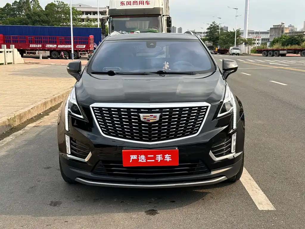 Cadillac XT5 2022 — фото 2