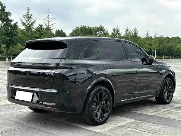 Li Auto L7 2024
