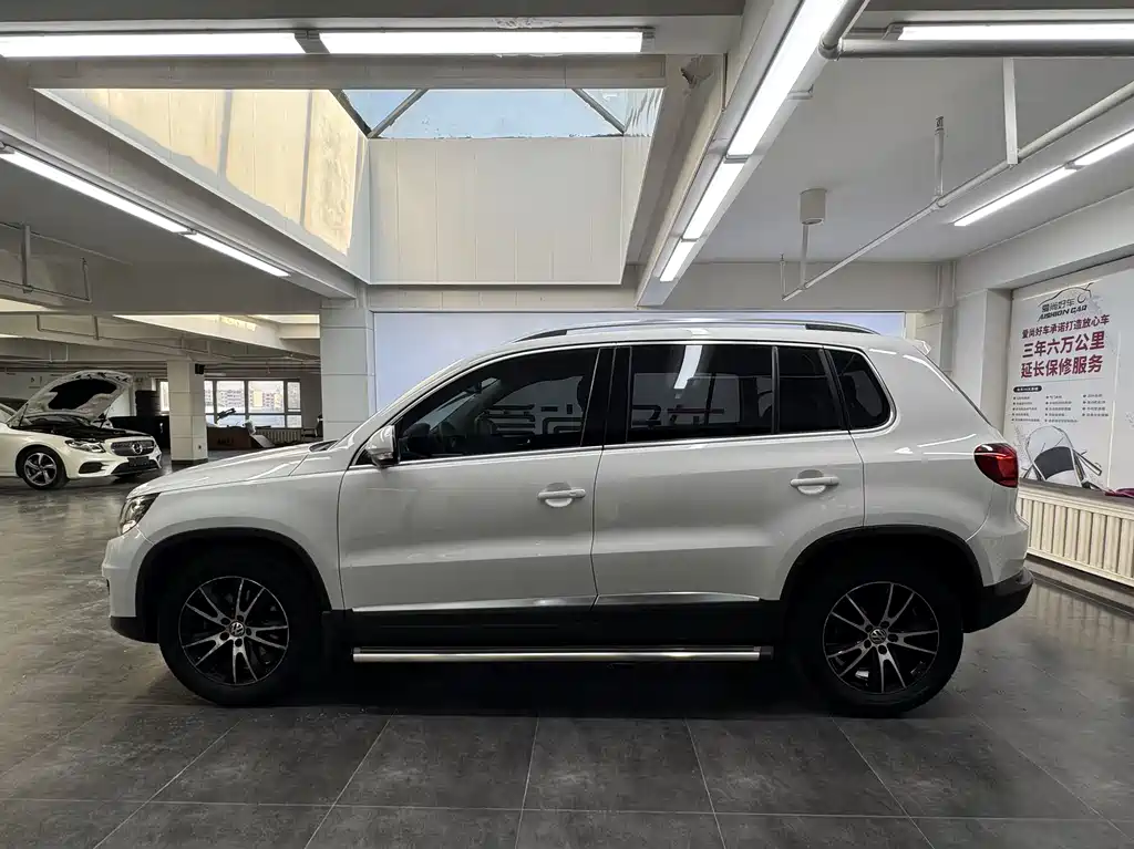 Volkswagen Tiguan 2015 — фото 4