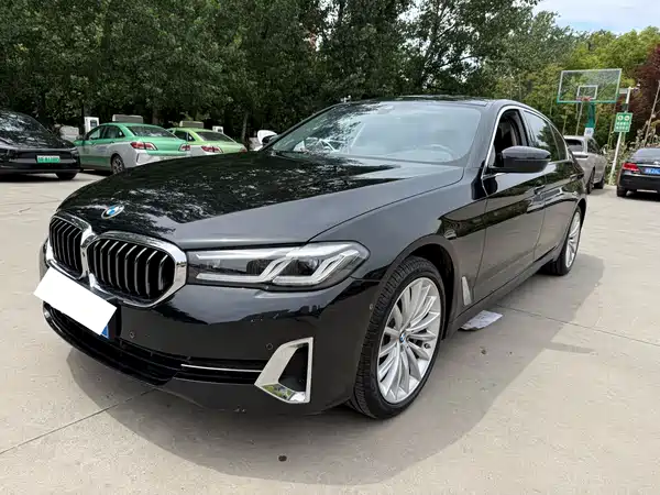 BMW 5 Series 2023