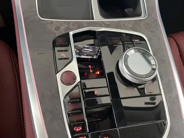 BMW X5 2023