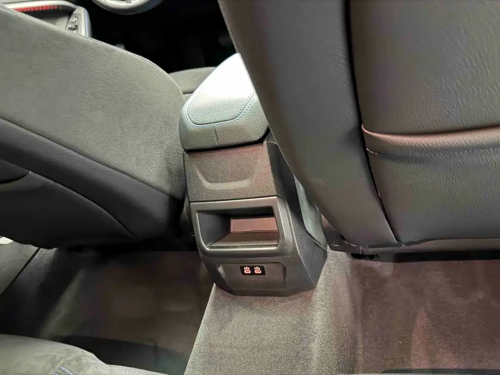 BMW 2 Series 2023 — фото 13