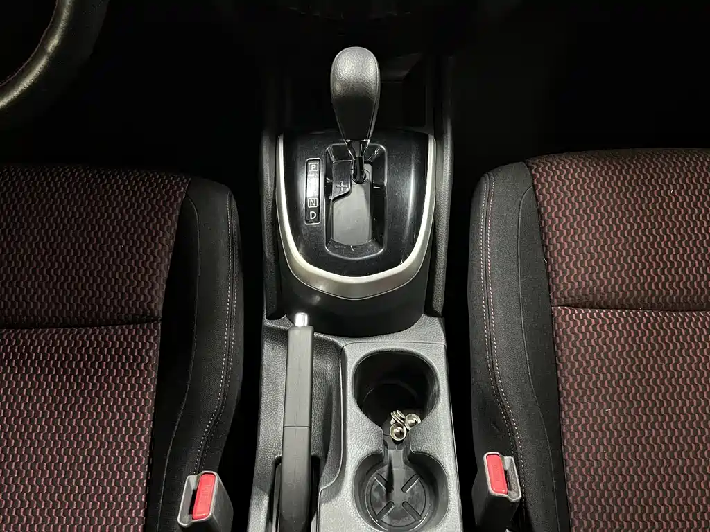 Nissan Qashqai 2017 — фото 15