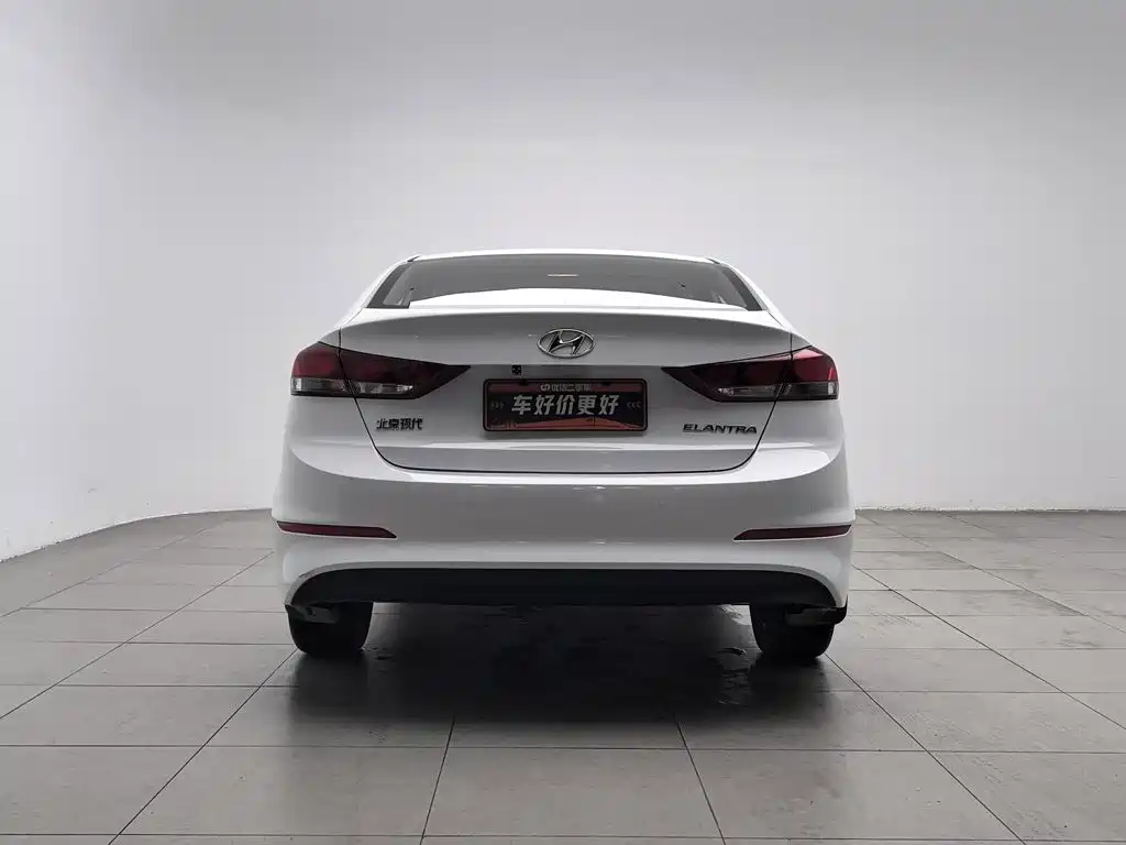 Hyundai Celesta 2018 — фото 4