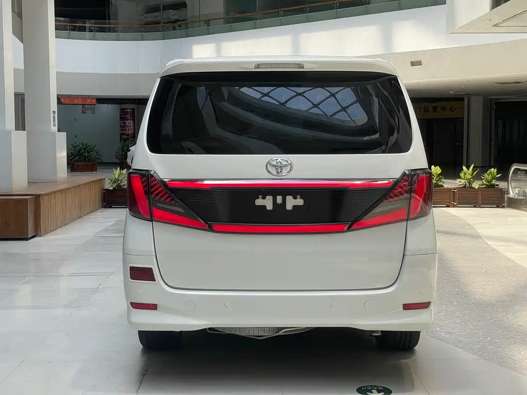 Toyota Alphard 2013 — фото 6