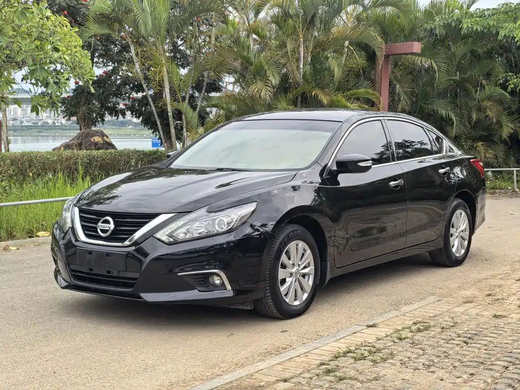 Nissan Teana 2017