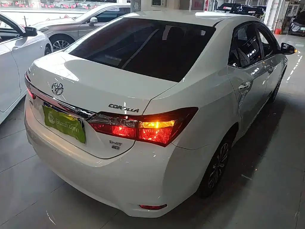 Toyota Corolla 2019 — фото 7