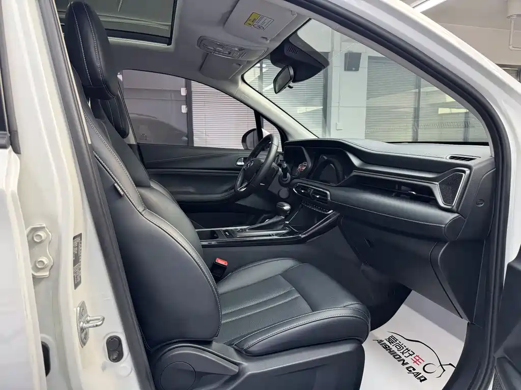 GAC Motor Trumpchi GS4 2021 — фото 11