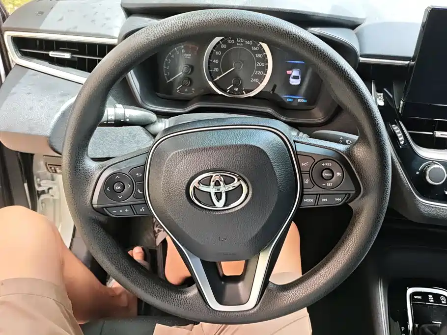 Toyota Levin 2025 — фото 15