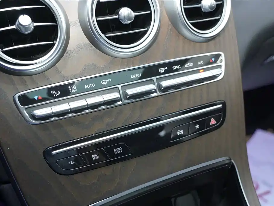 Mercedes-Benz GLC 2020 — фото 20