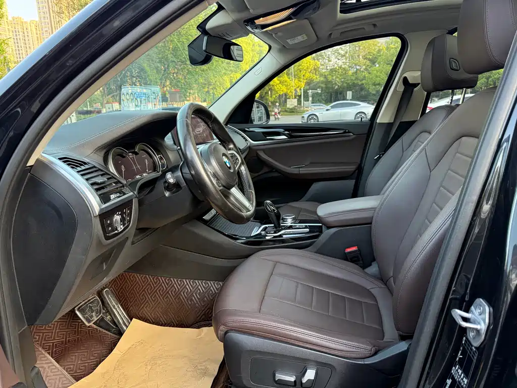 BMW X3 2019 — фото 14