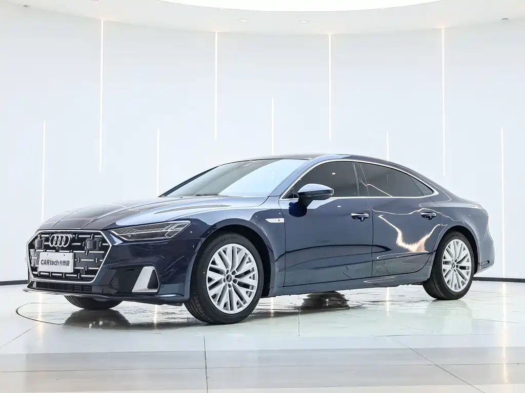 Audi A7L 2024 — фото 1
