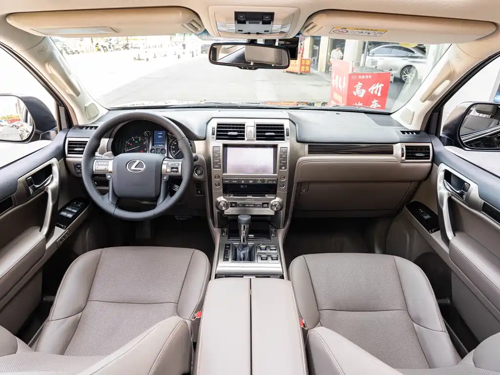 Lexus GX 2019 — фото 14