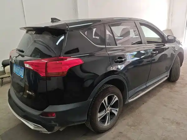 Toyota RAV4 2016