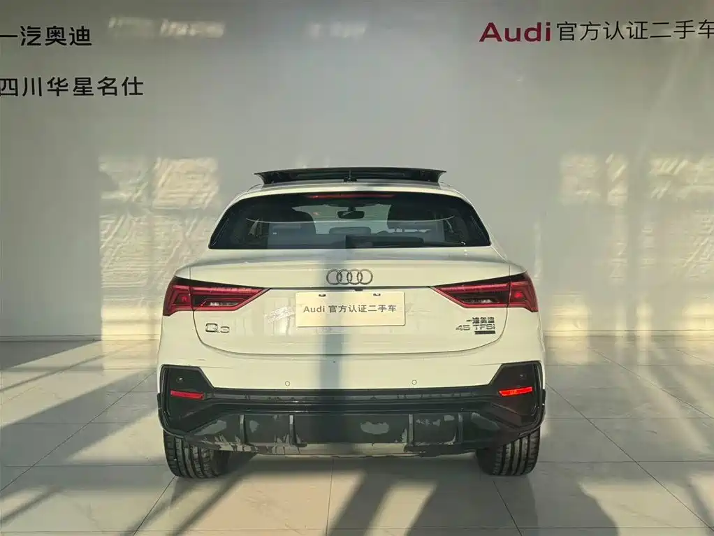 Audi Q3 Sportback 2023 — фото 5