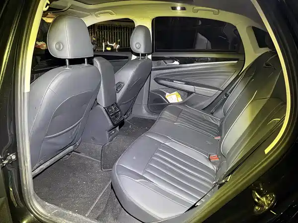 Volkswagen Passat 2023