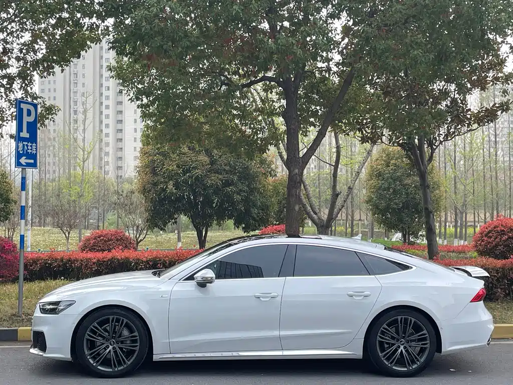 Audi A7 2023 — фото 3