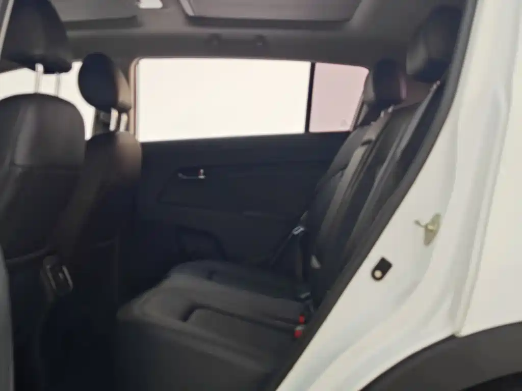 Kia Sportage 2015 — фото 8