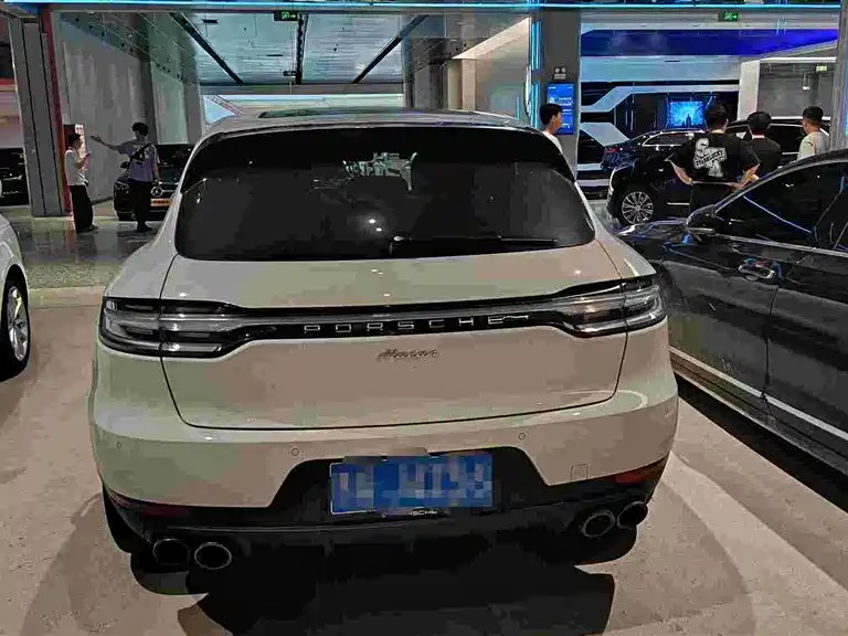 Porsche Macan 2021 — фото 4