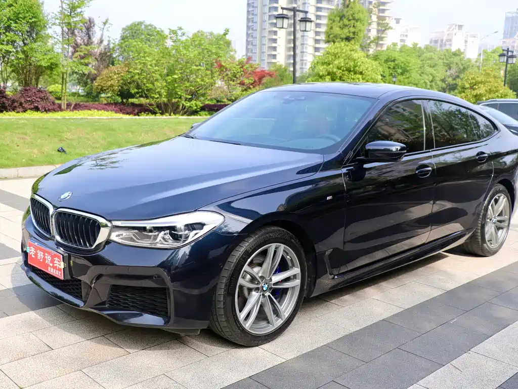 BMW 6 Series GT 2019 — фото 1