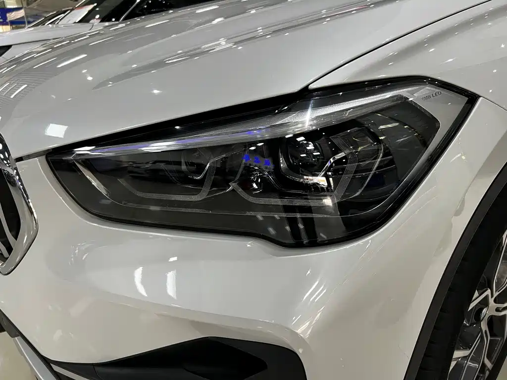BMW X1 2020 — фото 3