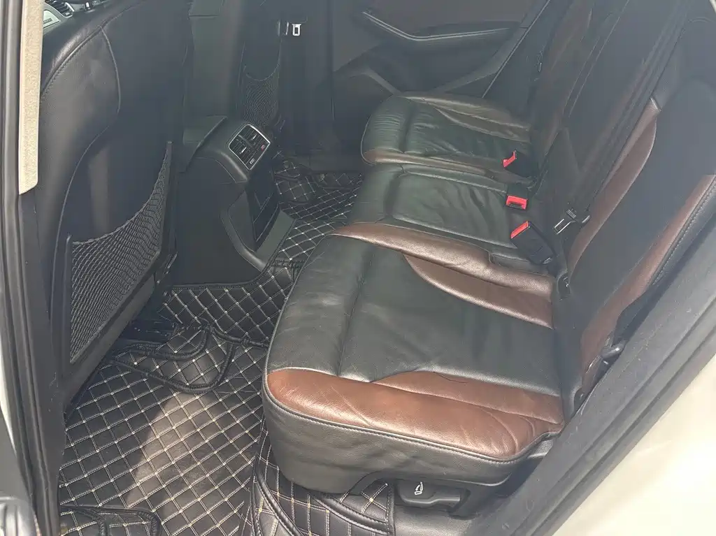 Audi Q5 2018 — фото 11