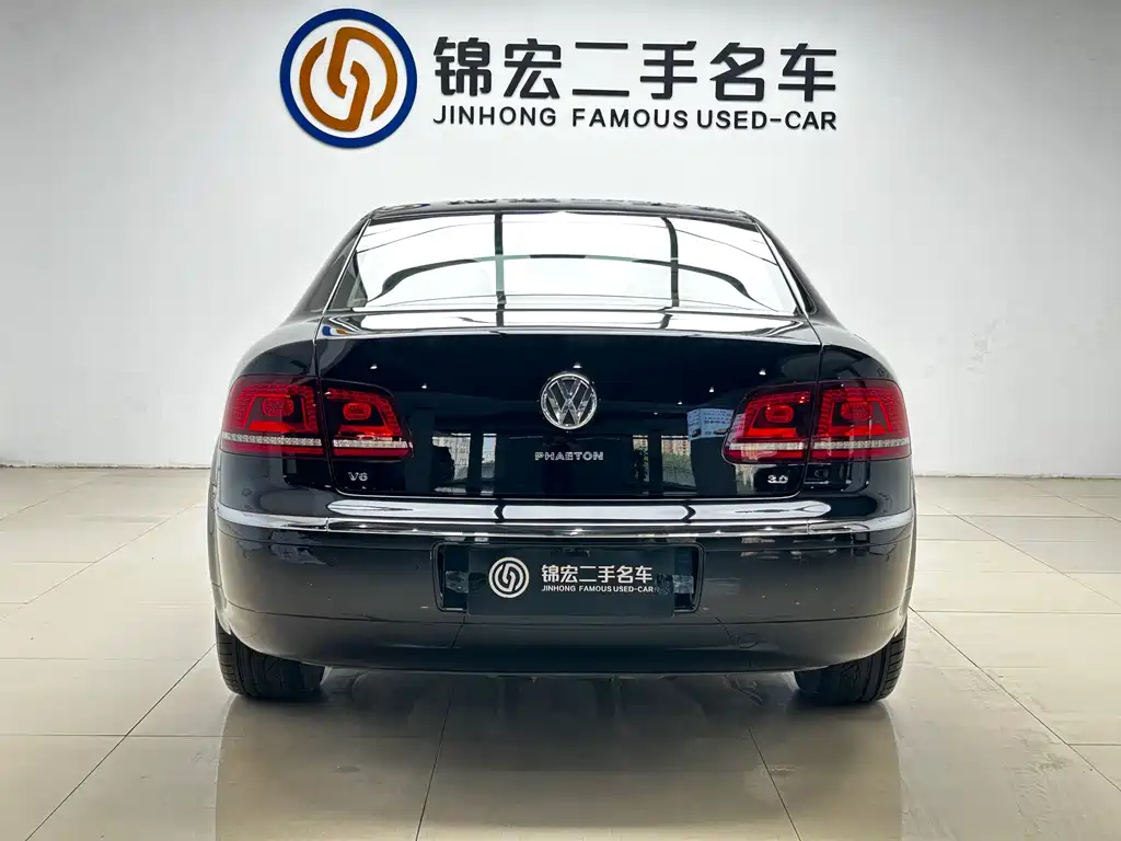 Volkswagen Phaeton 2016 — фото 23