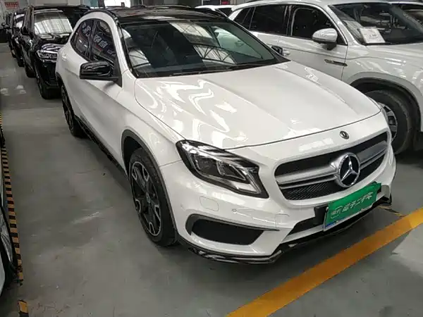 Mercedes-Benz GLA 2017